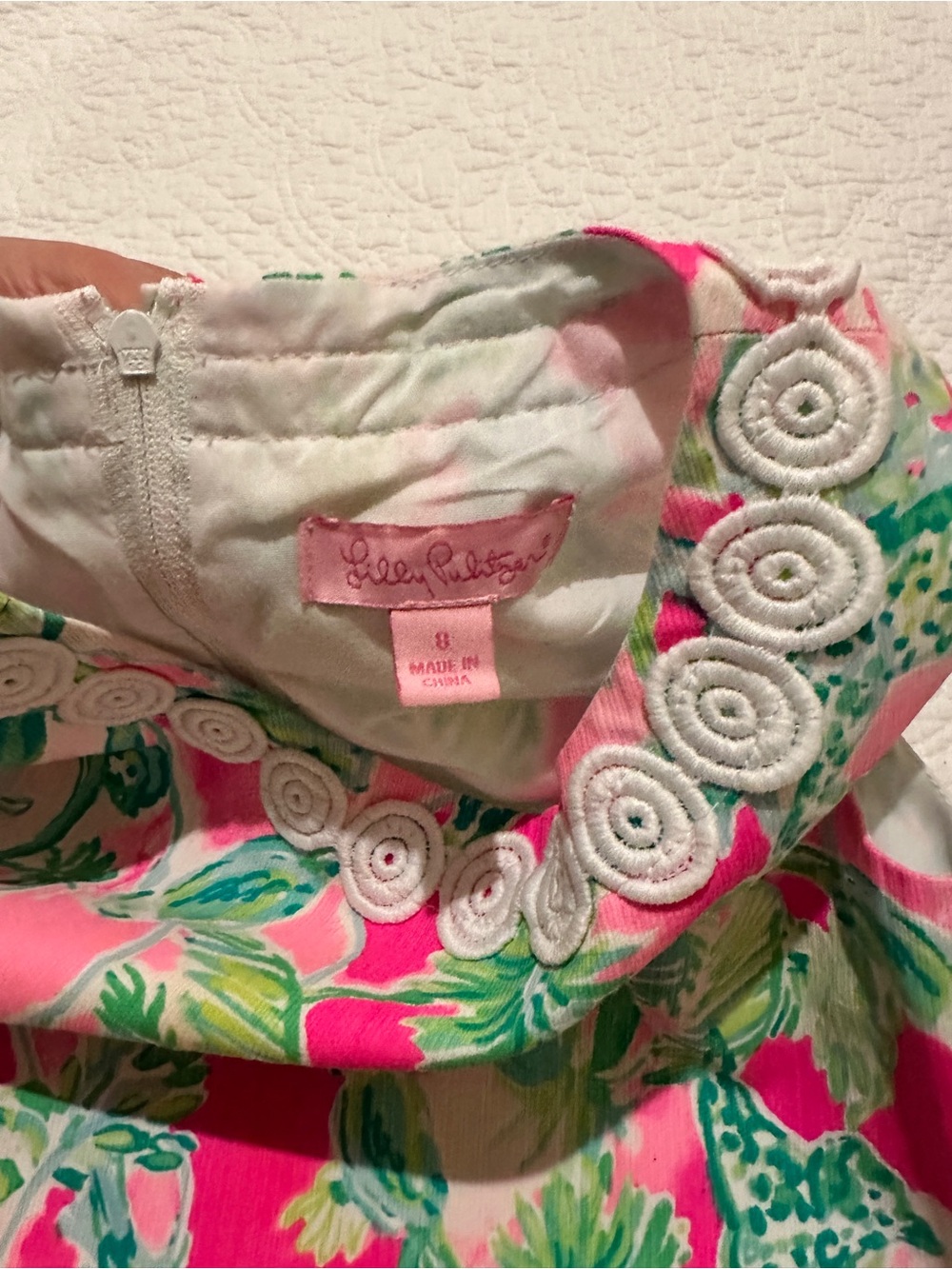 Lilly Pulitzer Pink & Green Tropical Floral Shift Dress for Kids - Picture 4 of 4